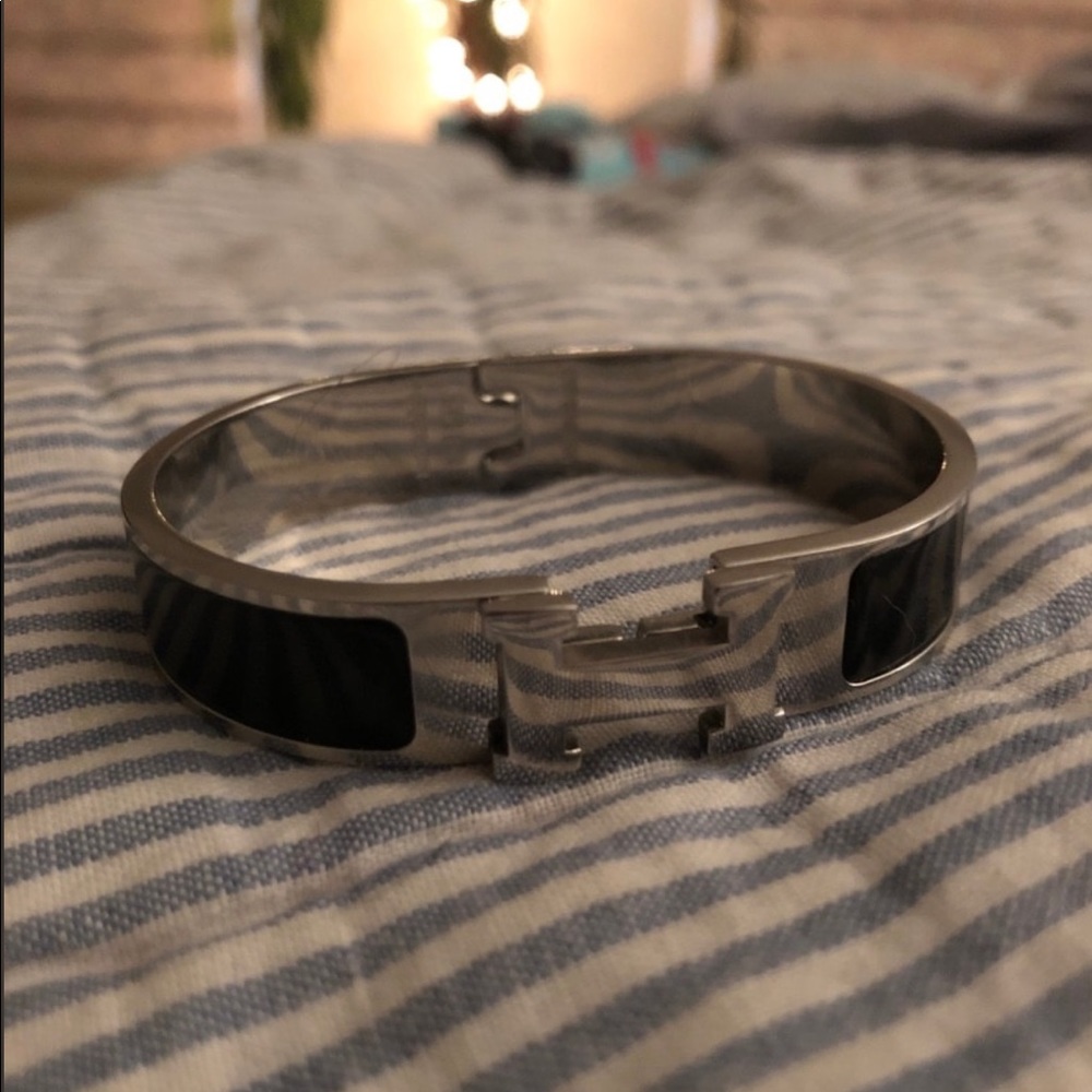 Gage H bracelet